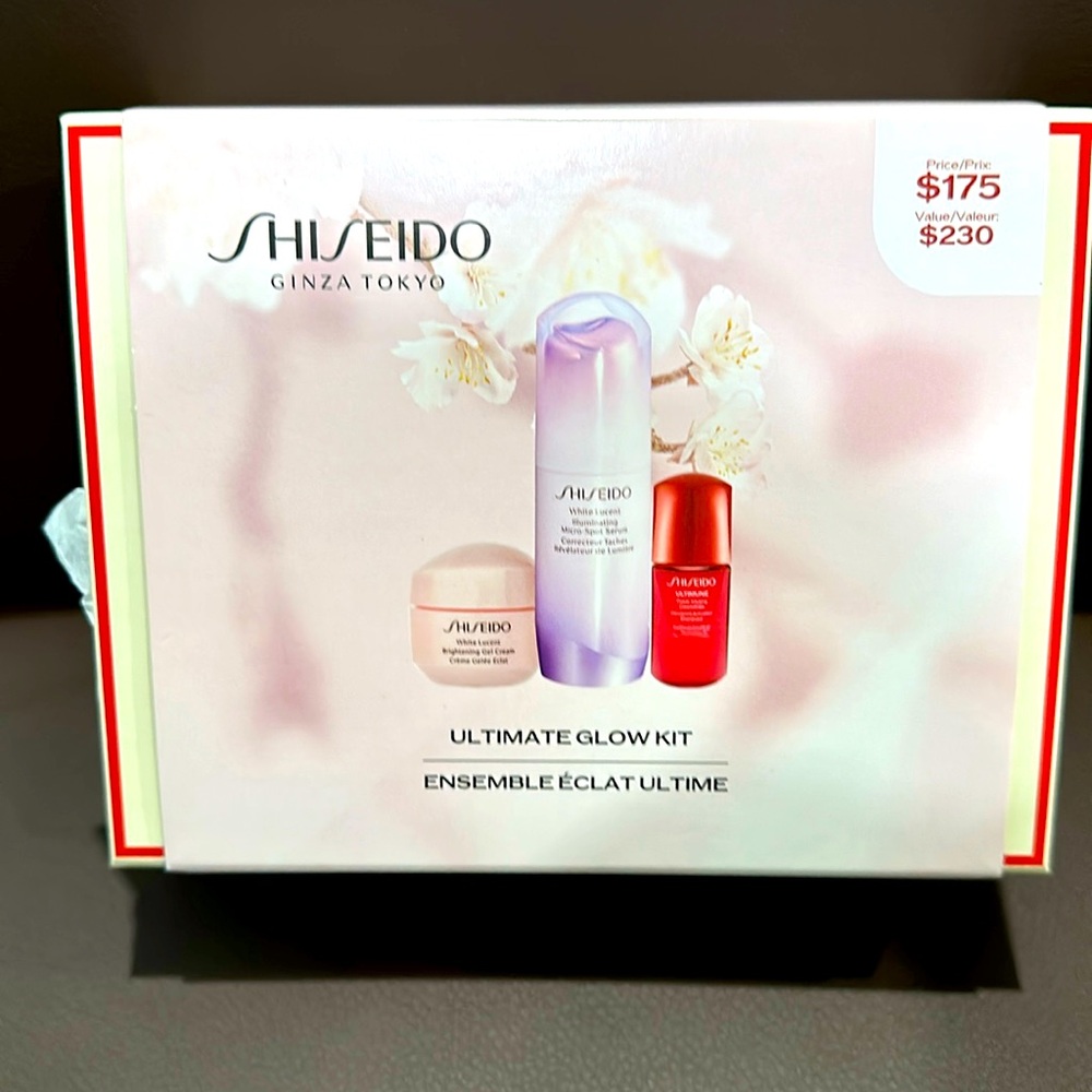 Shiseido White Lucent Ultimate Glow Kit